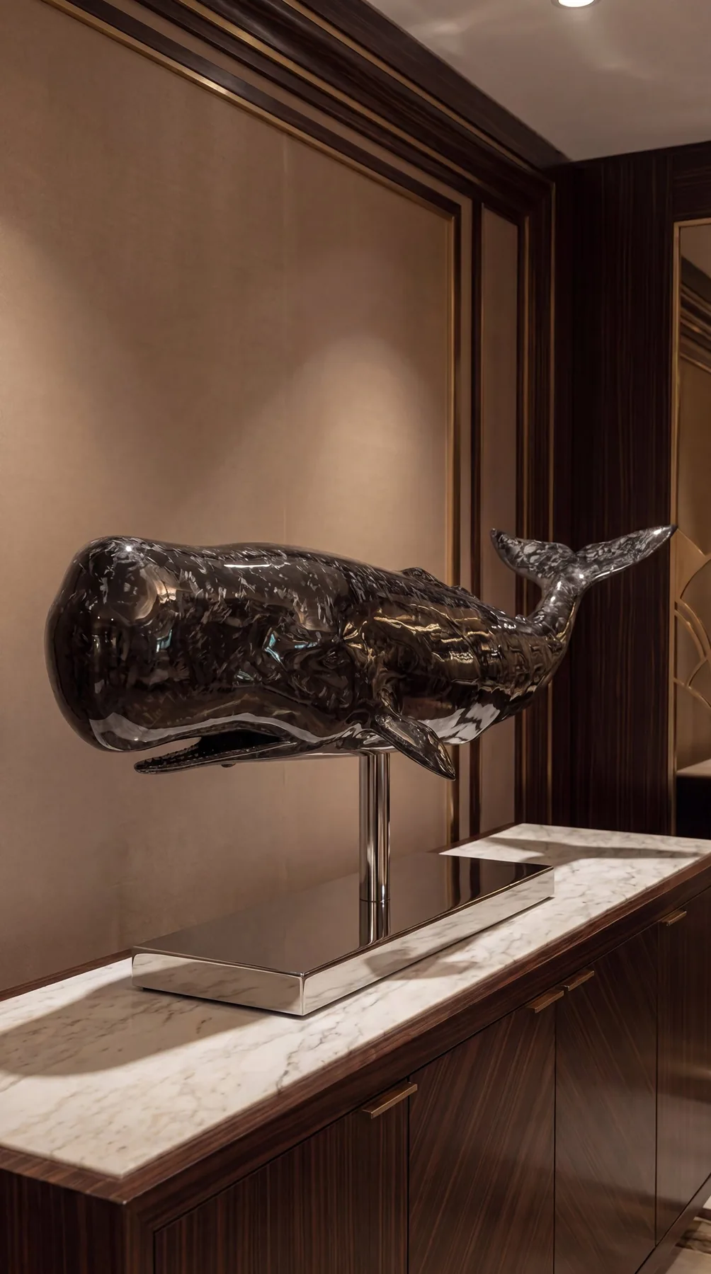 Cetus — Scultura figurativa in fibra di carbonio